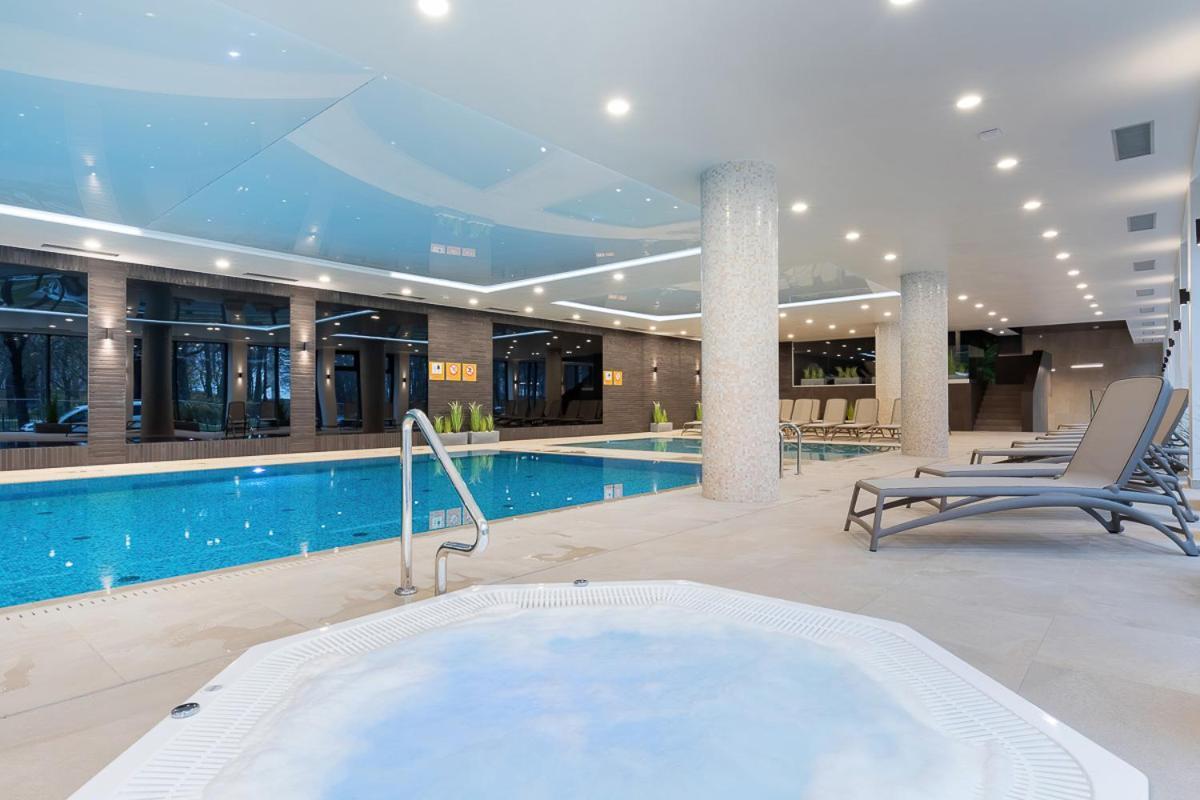 Nadmorskie Tarasy Spa 2 By Jantar Apartamenty Kołobrzeg Exterior foto